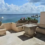 L'odore Del Mare Lägenhet